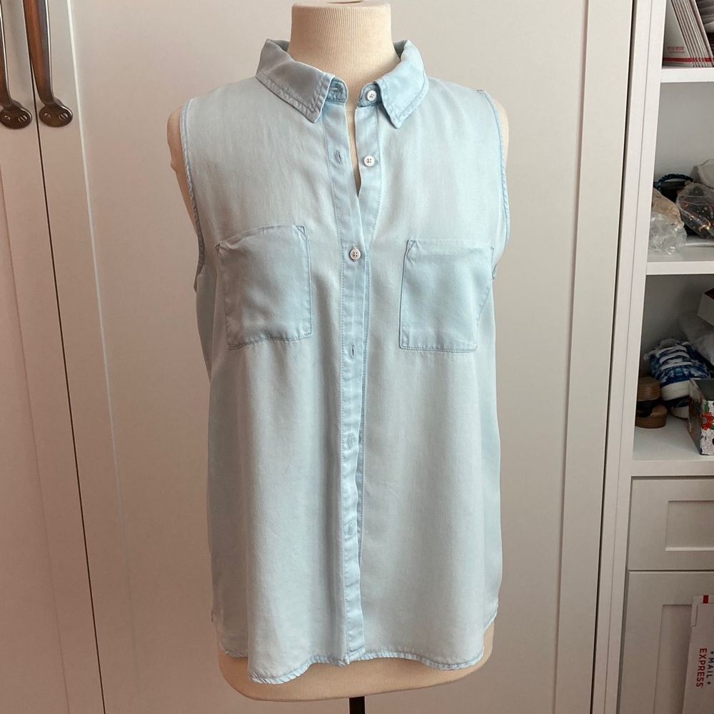 Workshop sleeveless button down shirt